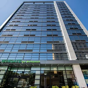 3* Otel Wingate By Wyndham Long Island